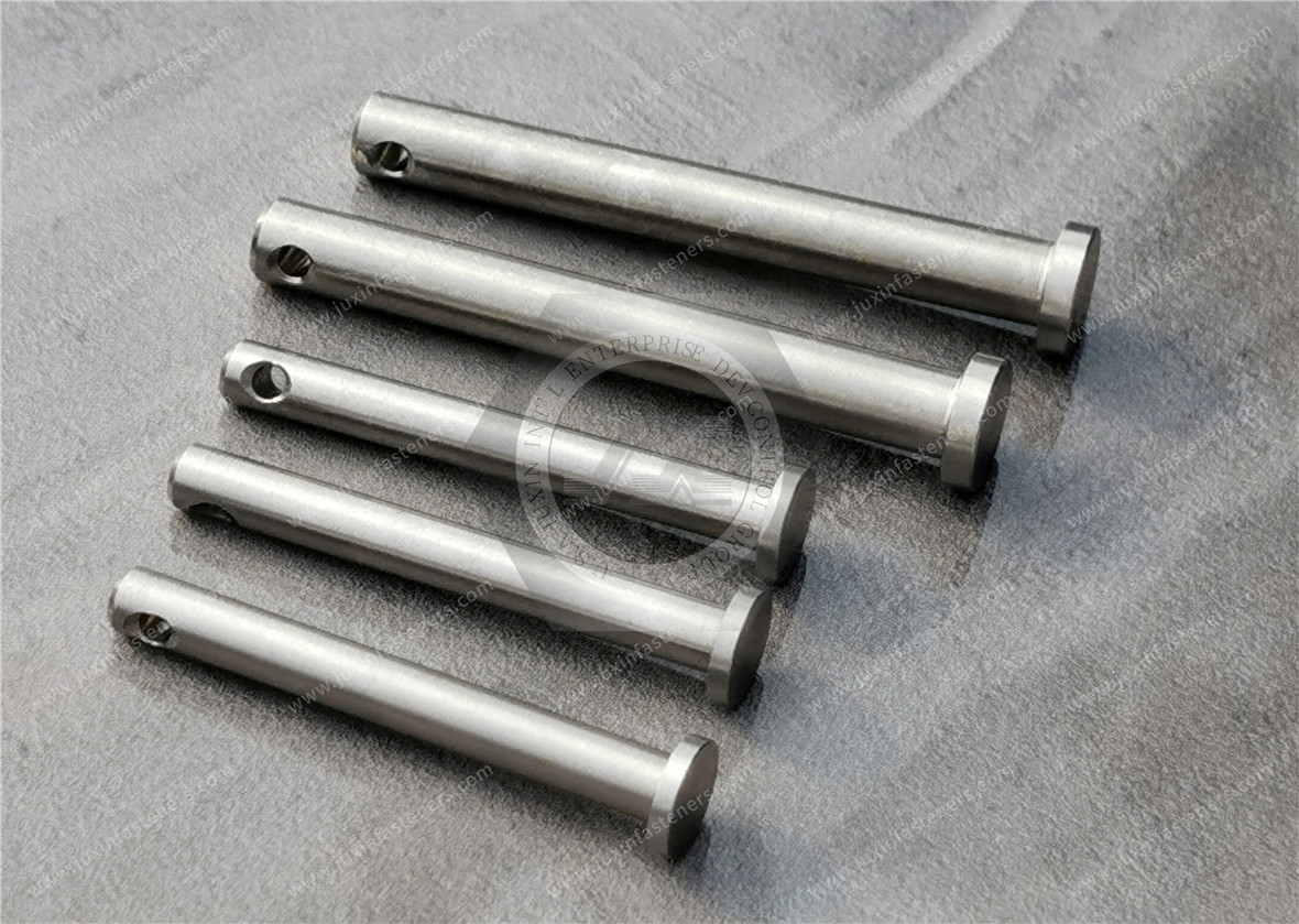 Gabelkopfbolzen aus Edelstahl mit Kopf