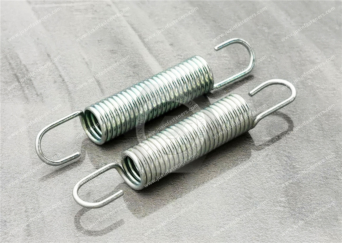Abmessungen und Parameter der zylindrisch gewickelten Zugfeder (Ringprofil mit Haken)