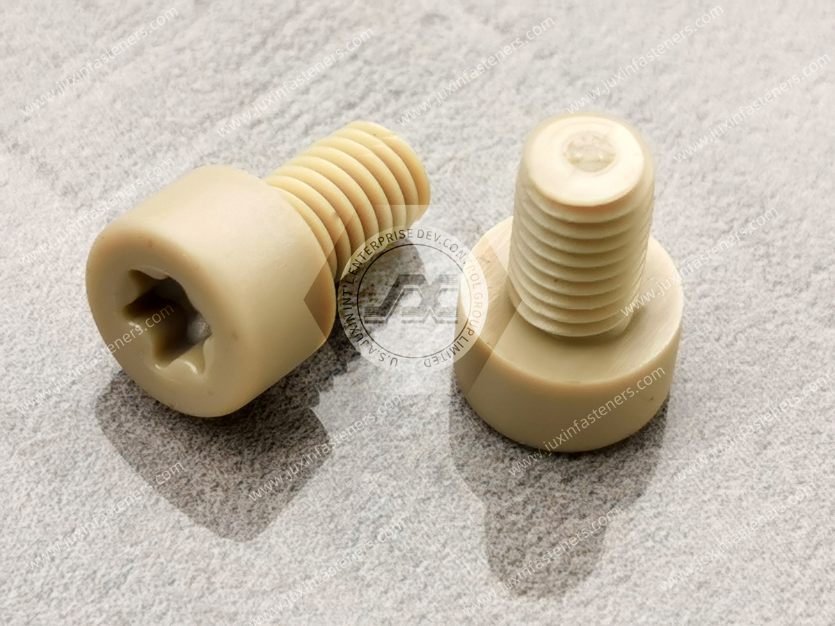 Torx-PEEK-Innensechskantschrauben Torx-PEEK-Innensechskantschrauben
