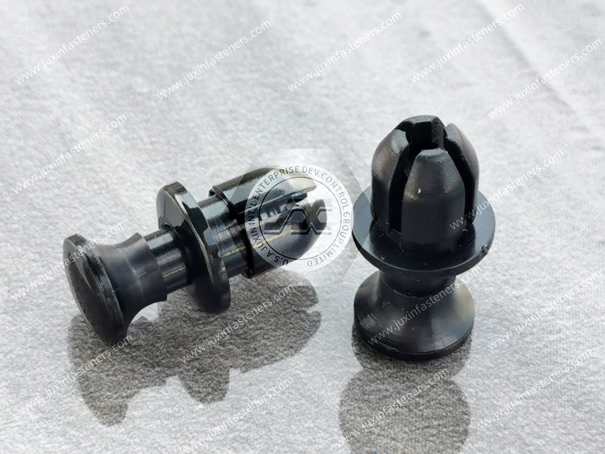 Kunststoff-Schnappnieten aus schwarzem Nylon Kunststoff-Schnappnieten aus schwarzem Nylon