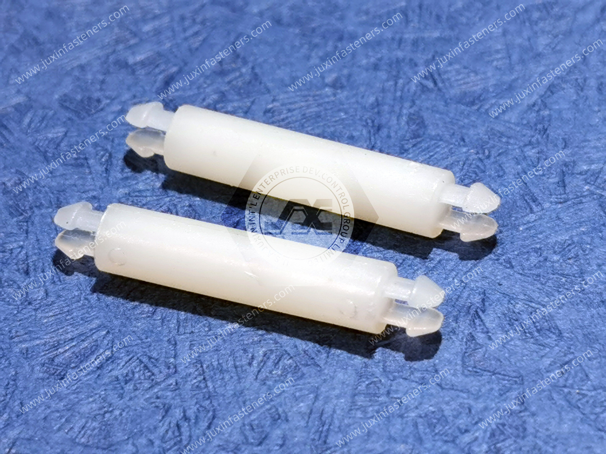 Dual-Snap-In-Verriegelung unterstützt JX-1102-SP Dual-Snap-In-Verriegelung unterstützt JX-1102-SP