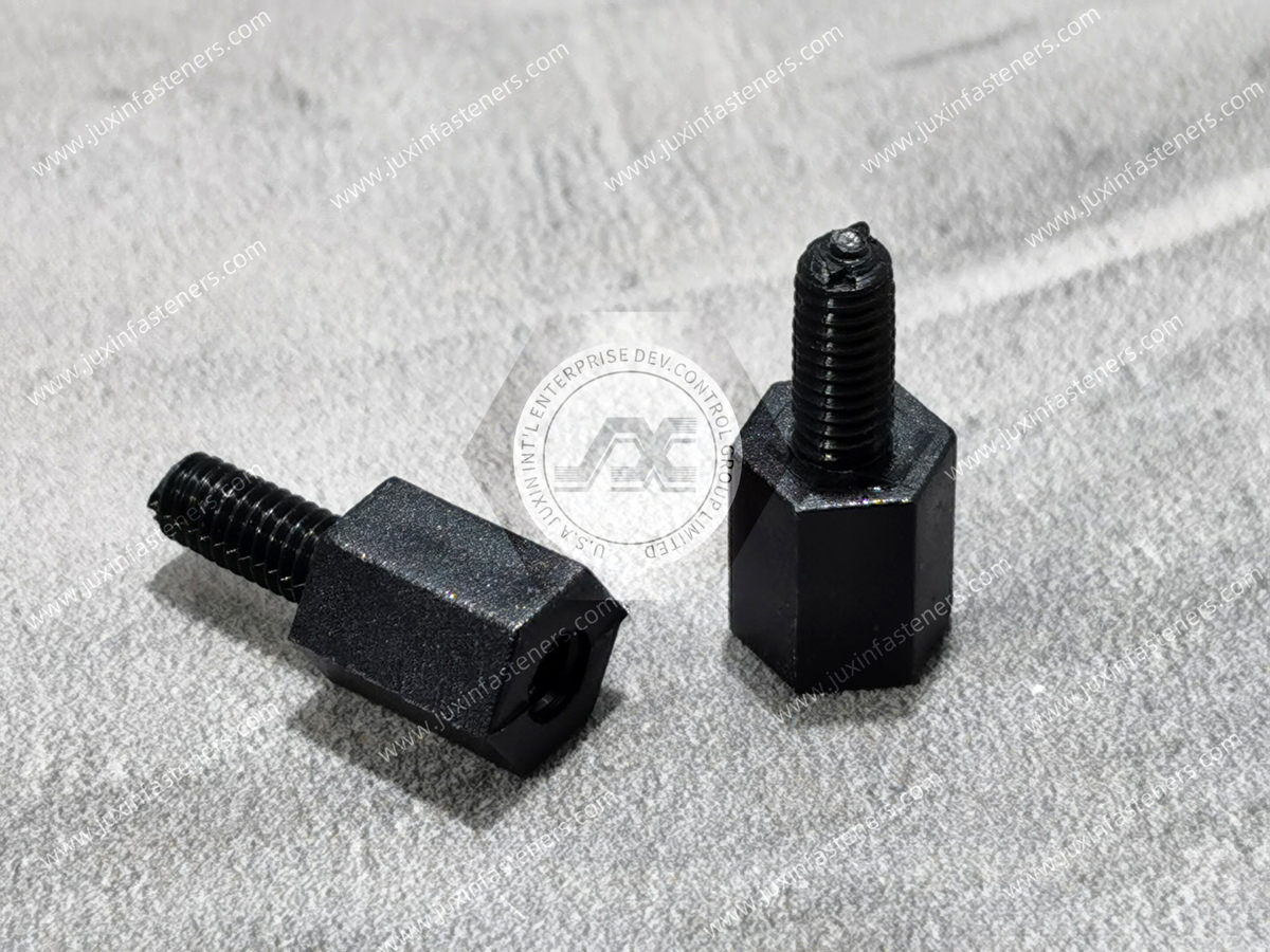 Schwarzer Nylon-Stecker-Buchse-Abstandshalter mit Zollgewinde Schwarzer Nylon-Stecker-Buchse-Abstandshalter mit Zollgewinde