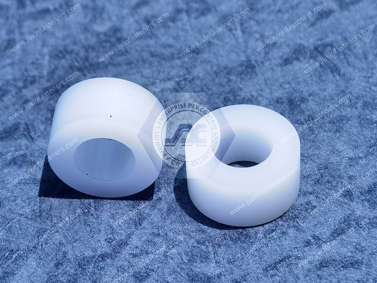 Spezieller Abstandshalter aus Nylon Spezieller Abstandshalter aus Nylon