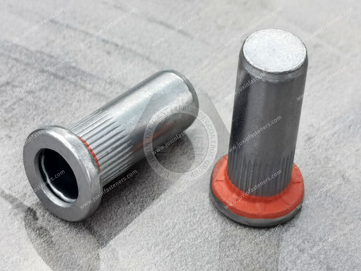 Blindnietmuttern mit großem Kopf für die Automobilindustrie Blindnietmuttern mit großem Kopf für die Automobilindustrie