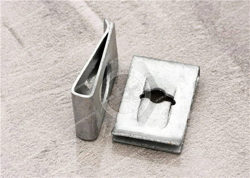 U-Nut-Schnellmuttern und U-Nut-Schraubengr&ouml;&szlig;e 10&ndash;24, Plattenst&auml;rke 0,045&ndash;0,062, Phosphat und &Ouml;l