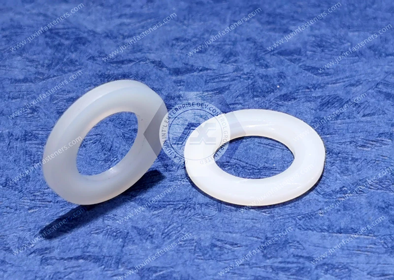 Nylon66-Unterlegscheiben M6