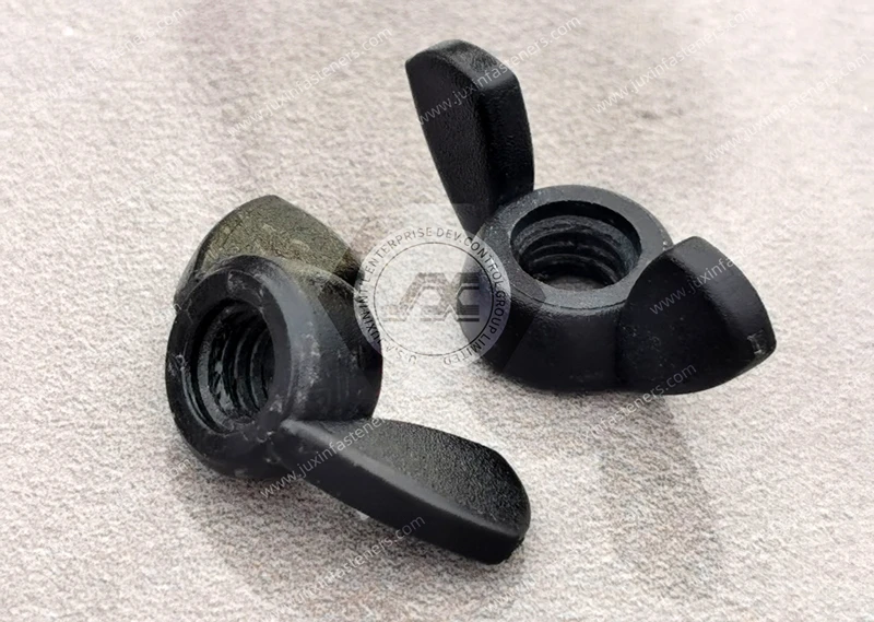 Metrische Fl&uuml;gelmuttern aus schwarzem Nylon 66 aus Kunststoff