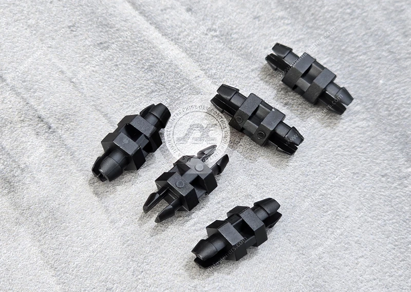Schwarze Nylon-Leiterplattenhalterung mit Doppelverriegelung und Mini-St&uuml;tzpfosten JX-GSP4