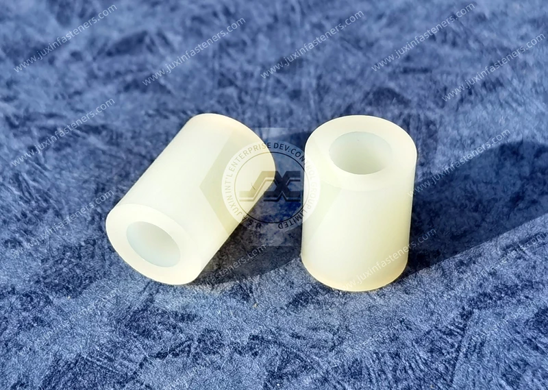 Spezielle Nylon-Abstandshalter ohne Gewinde