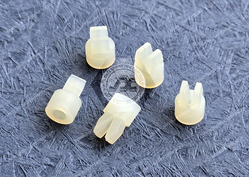 Nylon-Schraubt&uuml;llenmuttern JX-GMSNE