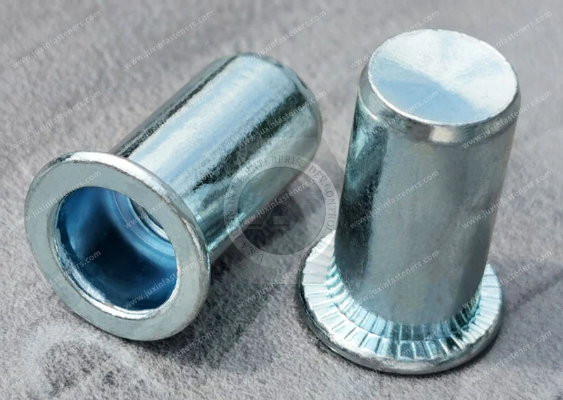 Blindnietmuttern f&uuml;r die Herstellung von Elektronik- und Kommunikationsger&auml;ten